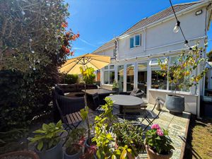 Photo 21- click for photo gallery